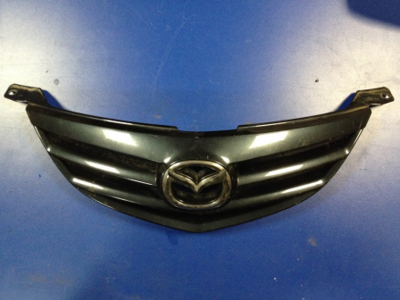 Фото Решетка радиатора Mazda 3 BK Sport Sedan