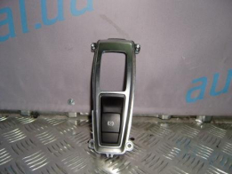 Фото Кнопка паркинга BMW E70